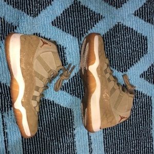 Jordan 11 Neutral Olive